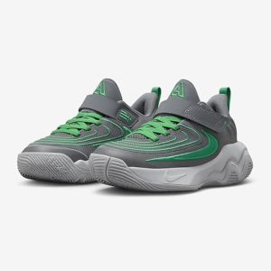 Nike Kids' Green & Grey Basketball Shoes